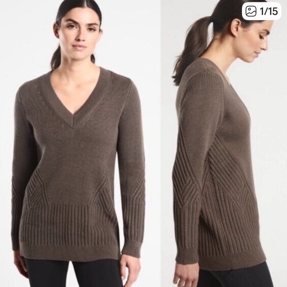 Athleta Teton V-neck Chunky
Oversized Cotton‎ Blend Sweater
Coffee Brown Small